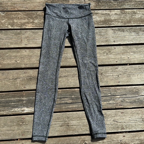 lululemon athletica Pants - Lulu leggings
